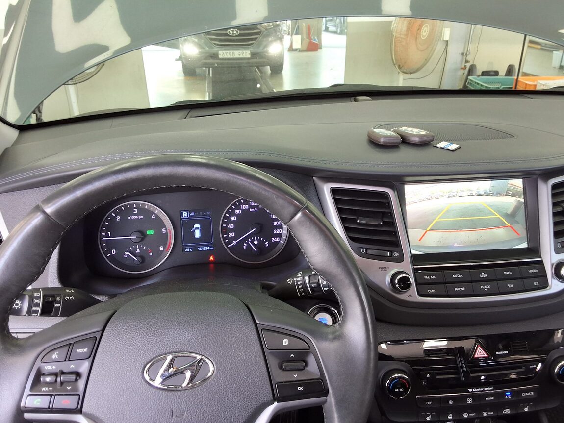 HYUNDAI ALL NEW TUCSON DIESEL 1.7 2WD MODERN 2016 - zdjęcie 18