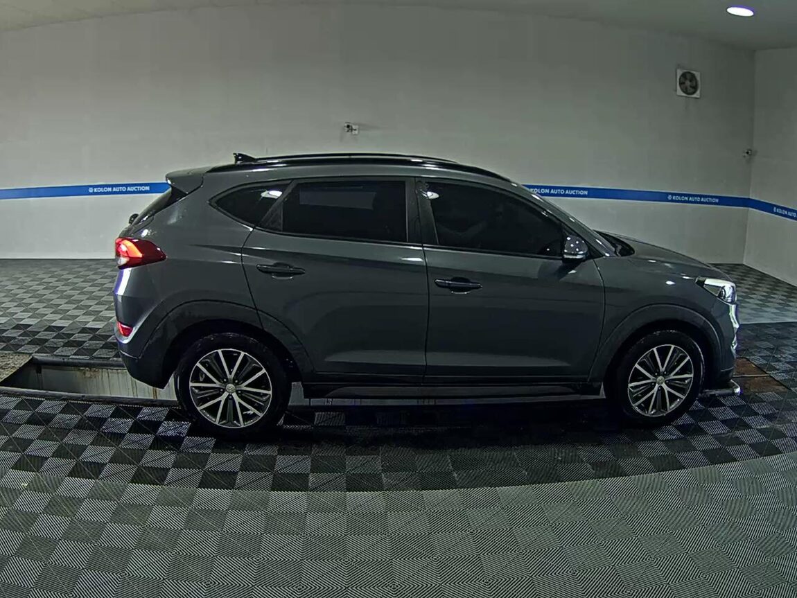 HYUNDAI ALL NEW TUCSON DIESEL 1.7 2WD MODERN 2016 - zdjęcie 4