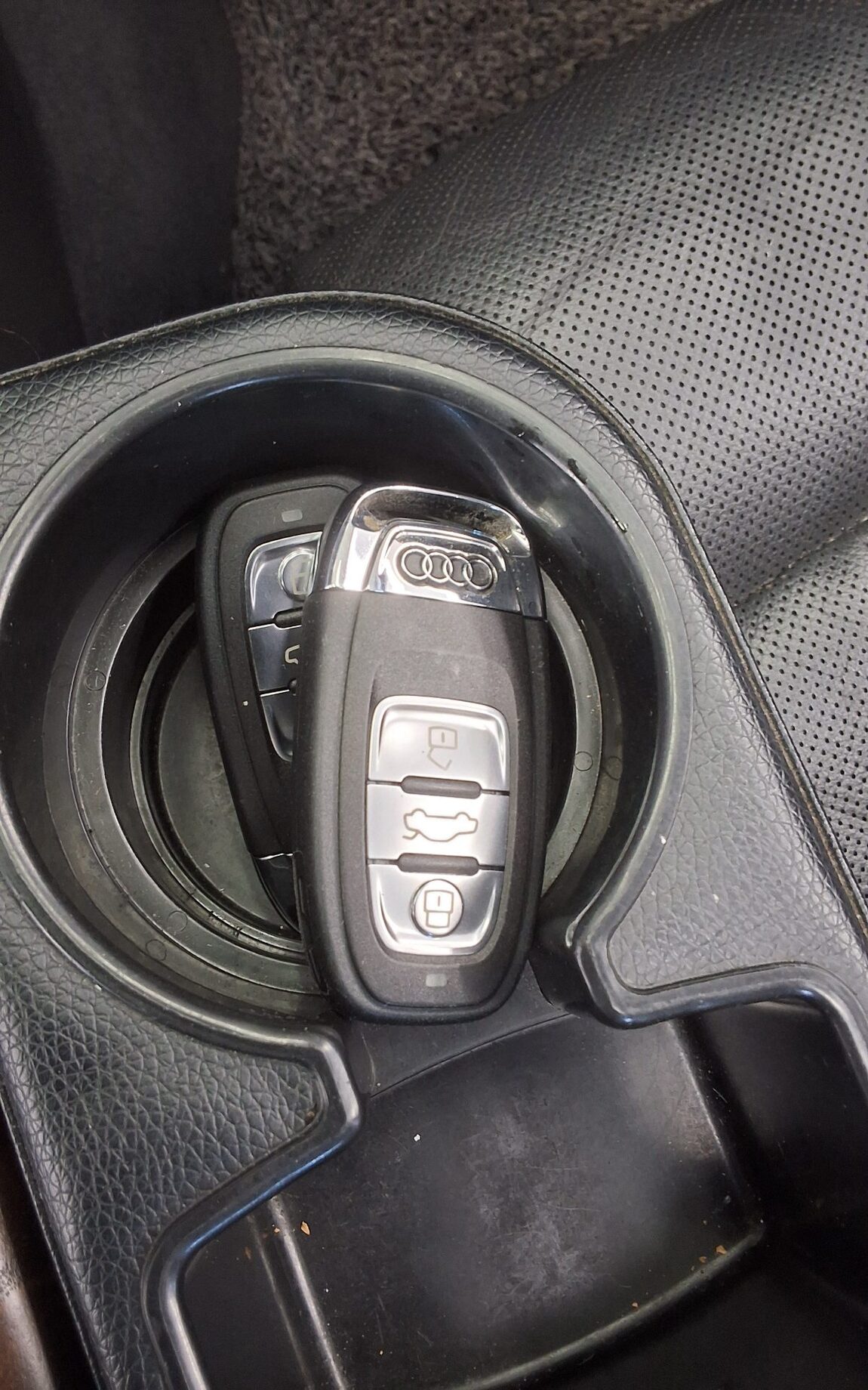 AUDI A6 (4TH GEN) 35 TDI PREMIUM 2016 - zdjęcie 20