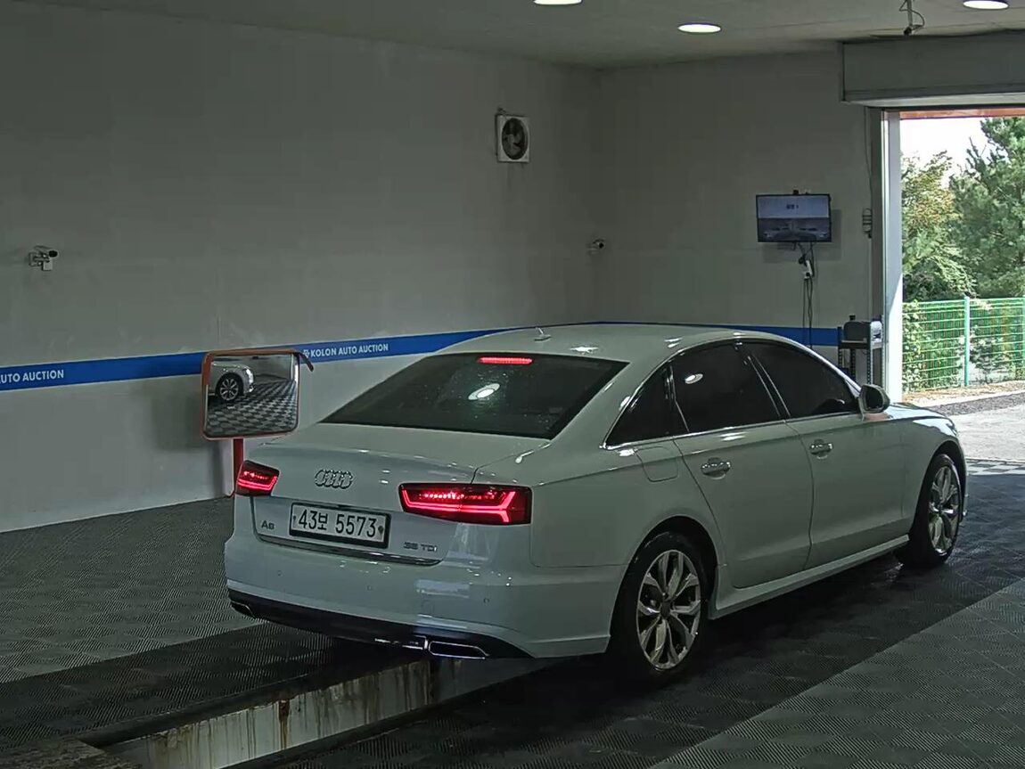 AUDI A6 (4TH GEN) 35 TDI PREMIUM 2016 - zdjęcie 5