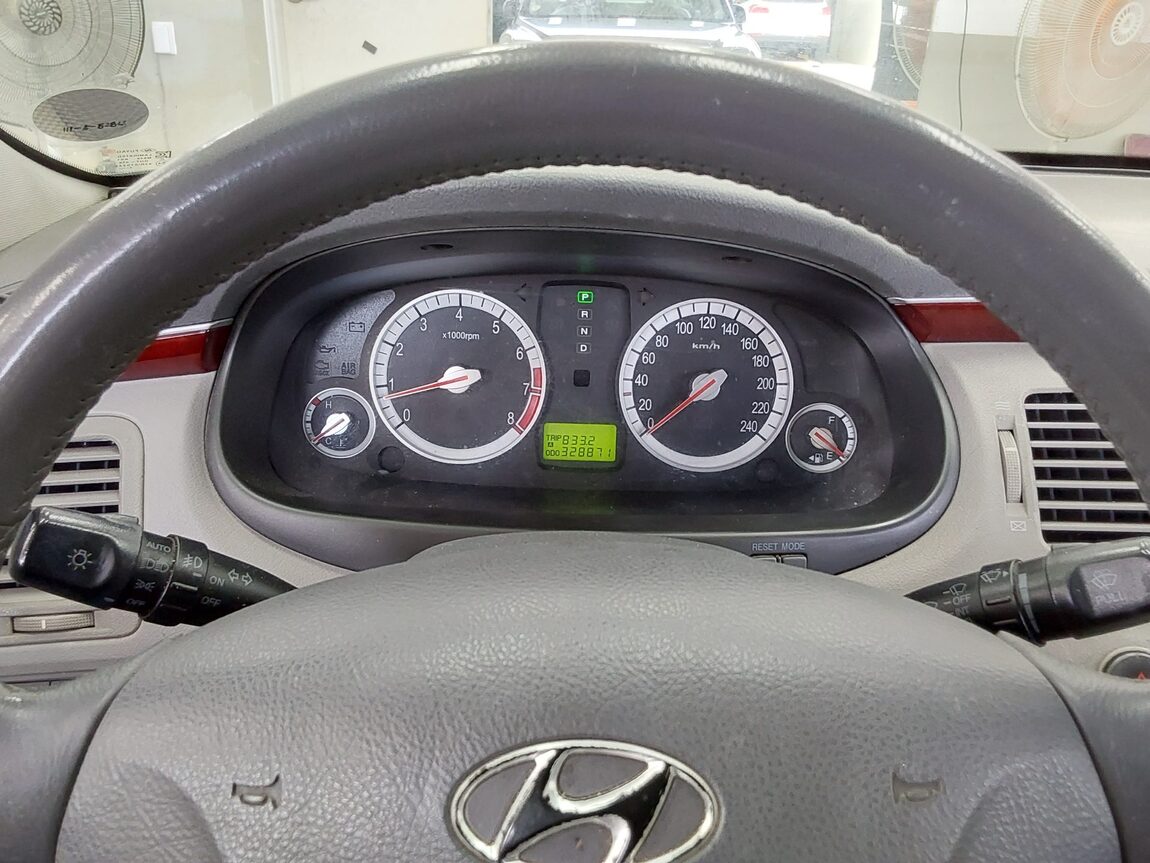 HYUNDAI GRANDEUR TG Q240 BASE MODEL 2007 - zdjęcie 9