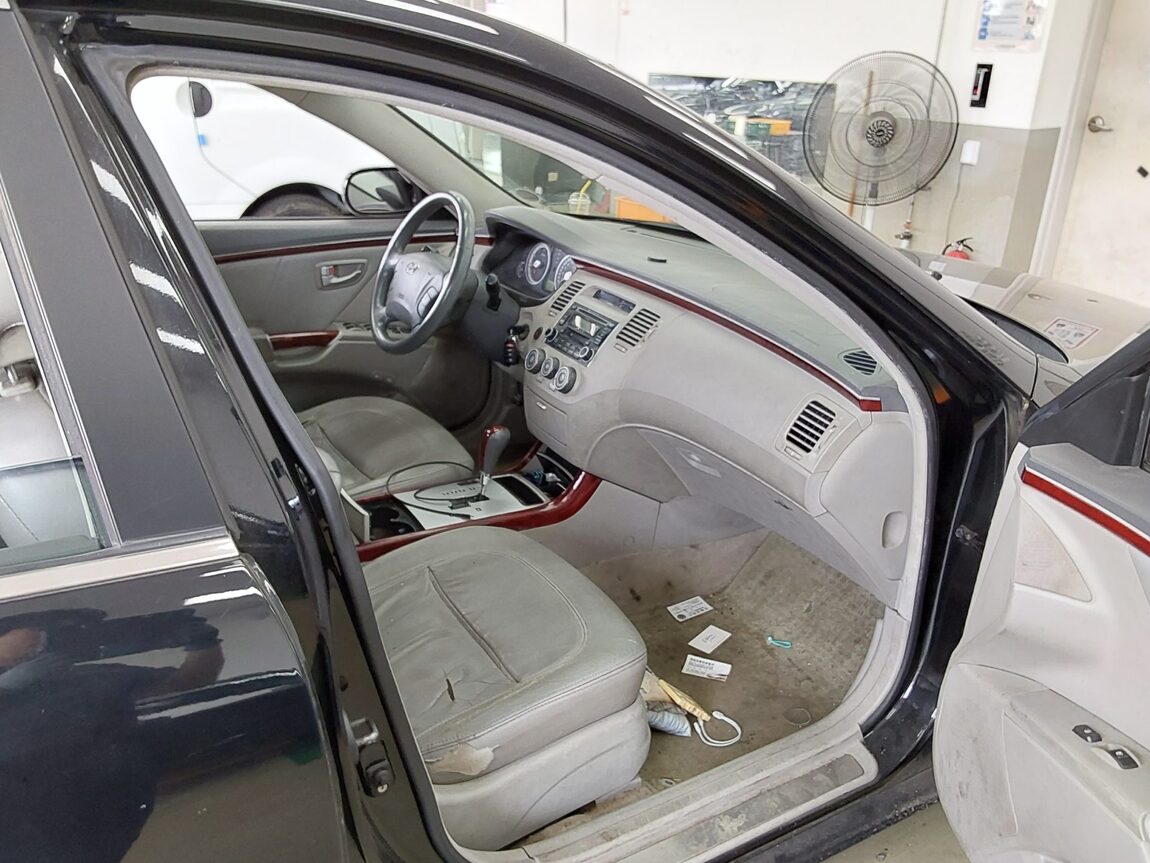 HYUNDAI GRANDEUR TG Q240 BASE MODEL 2007 - zdjęcie 14
