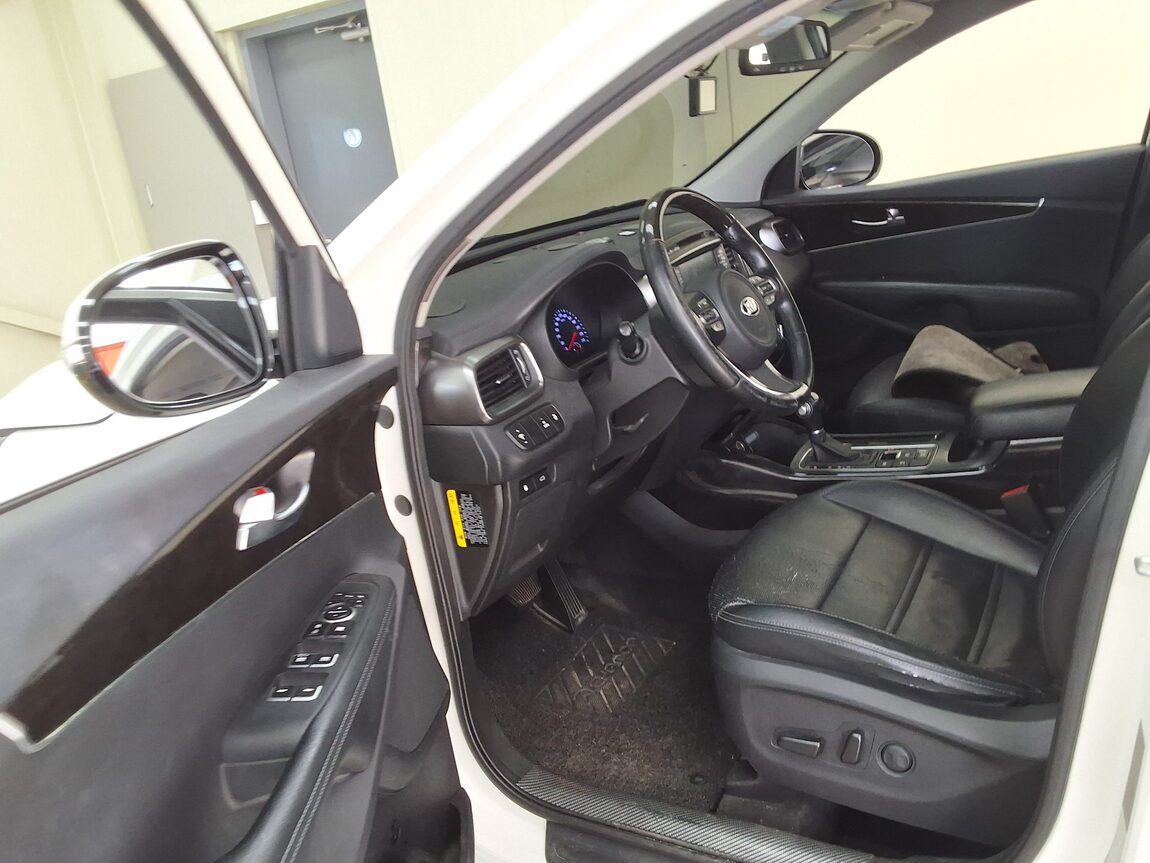 KIA ALL NEW SORENTO R2.0 2WD NOBLESSE 2016 - zdjęcie 11