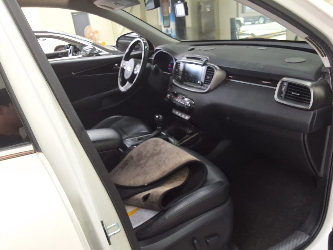 KIA ALL NEW SORENTO R2.0 2WD NOBLESSE 2016 - zdjęcie 15