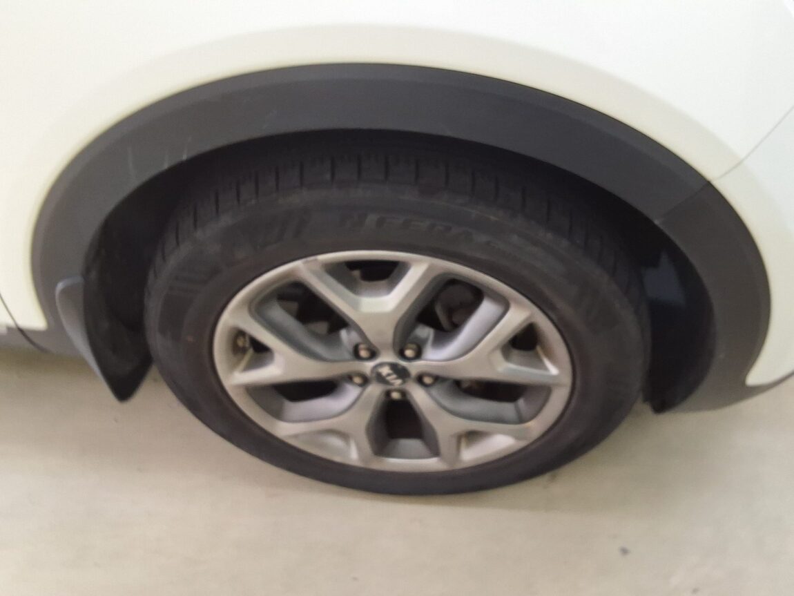 KIA ALL NEW SORENTO R2.0 2WD NOBLESSE 2016 - zdjęcie 21