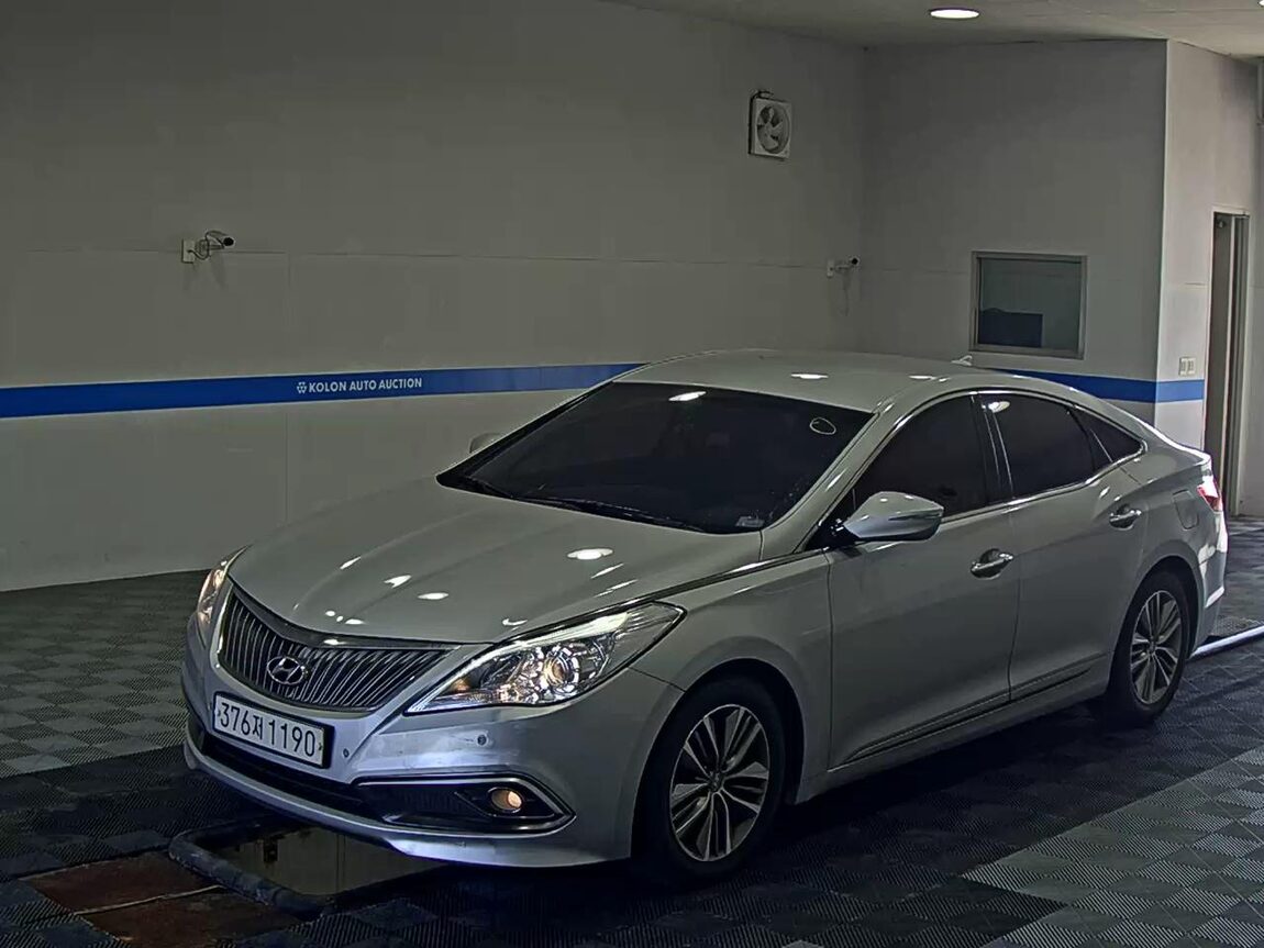 HYUNDAI GRANDEUR HG LPI RENTAL CAR MODERN 2016 - zdjęcie 2