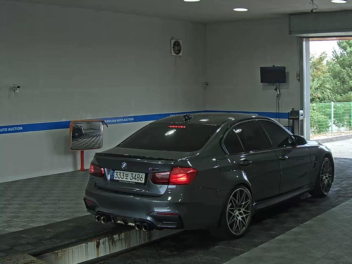 BMW M3 (5TH GEN) M3 COMPETITION 2018 - zdjęcie 5