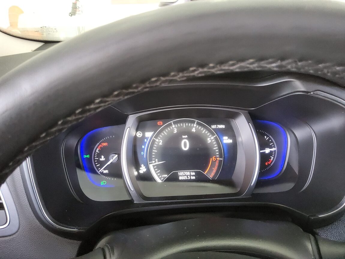 RENAULT (SAMSUNG) QM6 2.0 GDe 2WD RE SIGNATURE 2019 - zdjęcie 9
