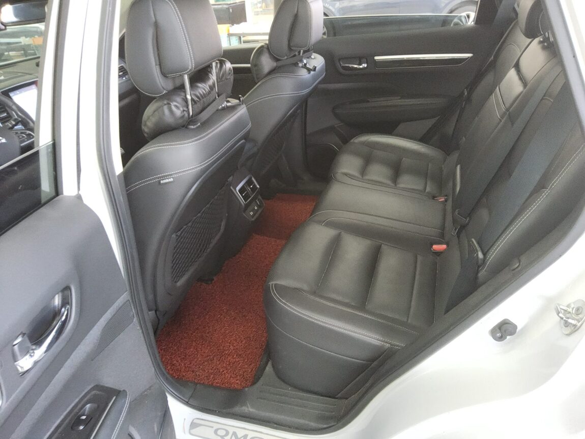 RENAULT (SAMSUNG) QM6 2.0 GDe 2WD RE SIGNATURE 2019 - zdjęcie 12