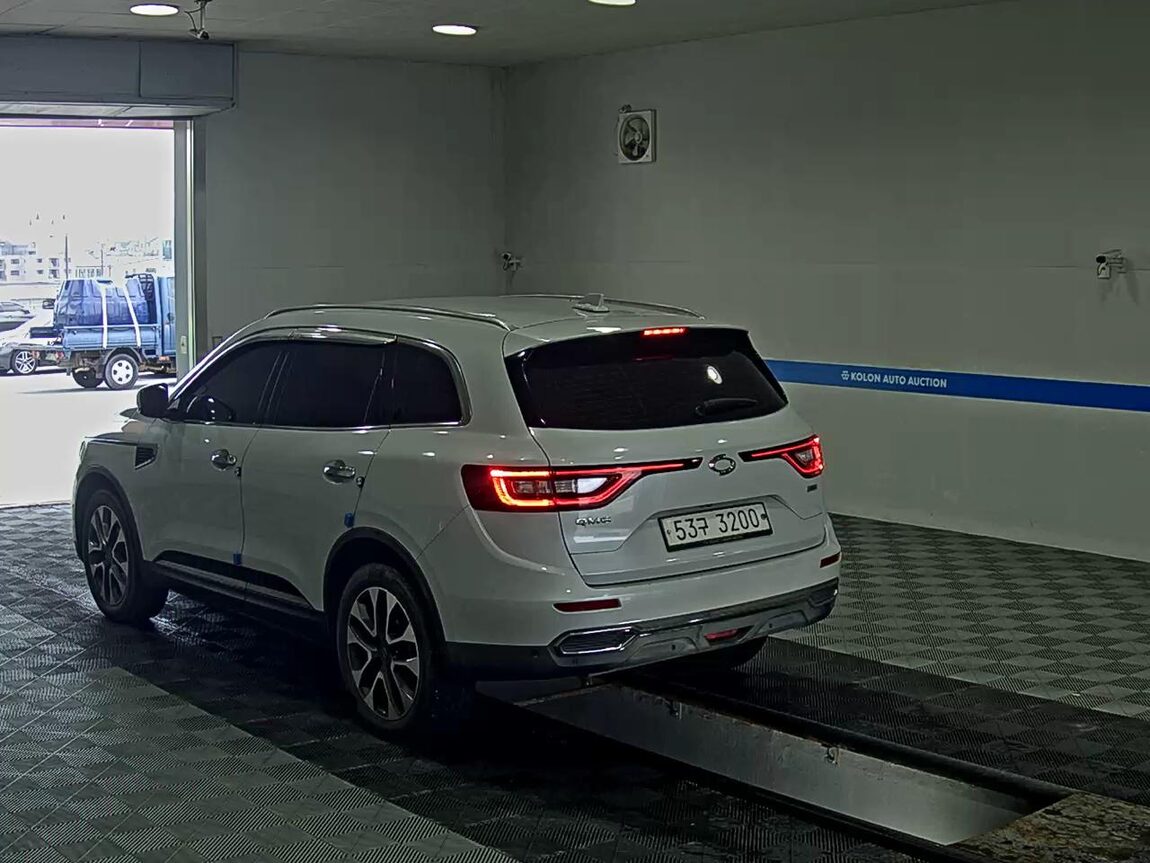 RENAULT (SAMSUNG) QM6 2.0 GDe 2WD RE SIGNATURE 2019 - zdjęcie 6