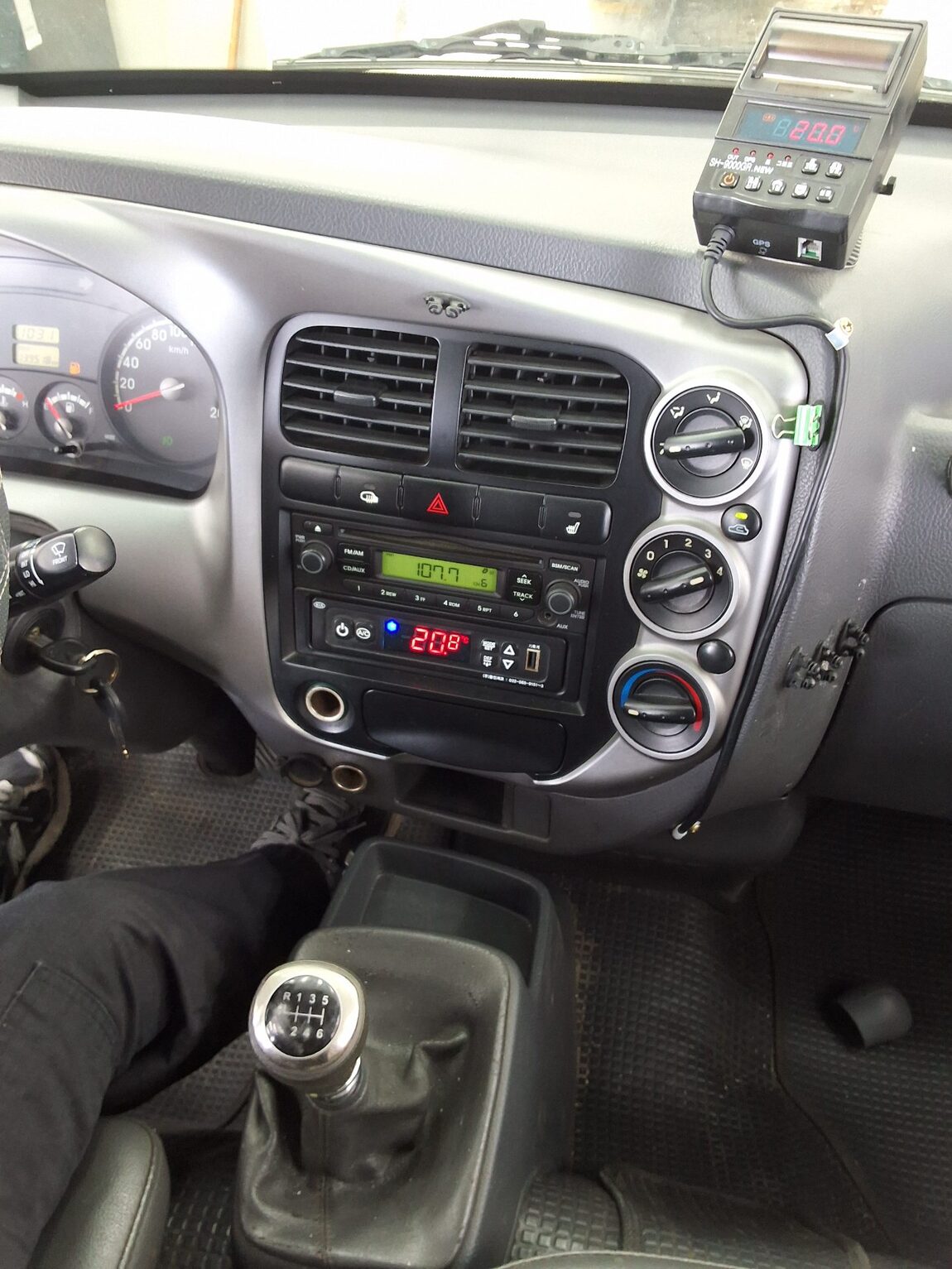 KIA BONGO III CARGO FREEZER BOX TRUCK 1 TON KING CAB 2014 - zdjęcie 15