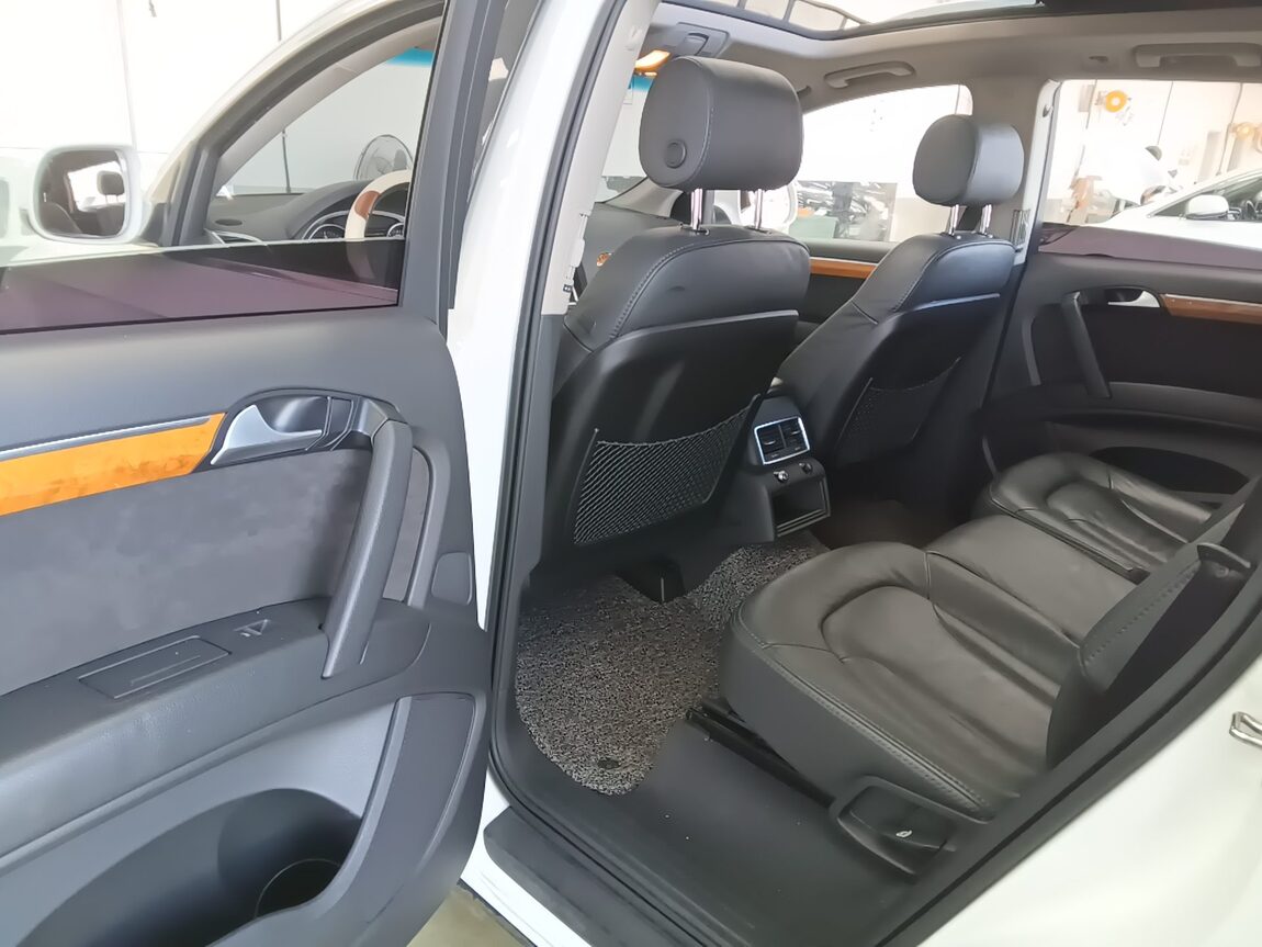 AUDI Q7 3.0 TDI QUATTRO 2013 - zdjęcie 12