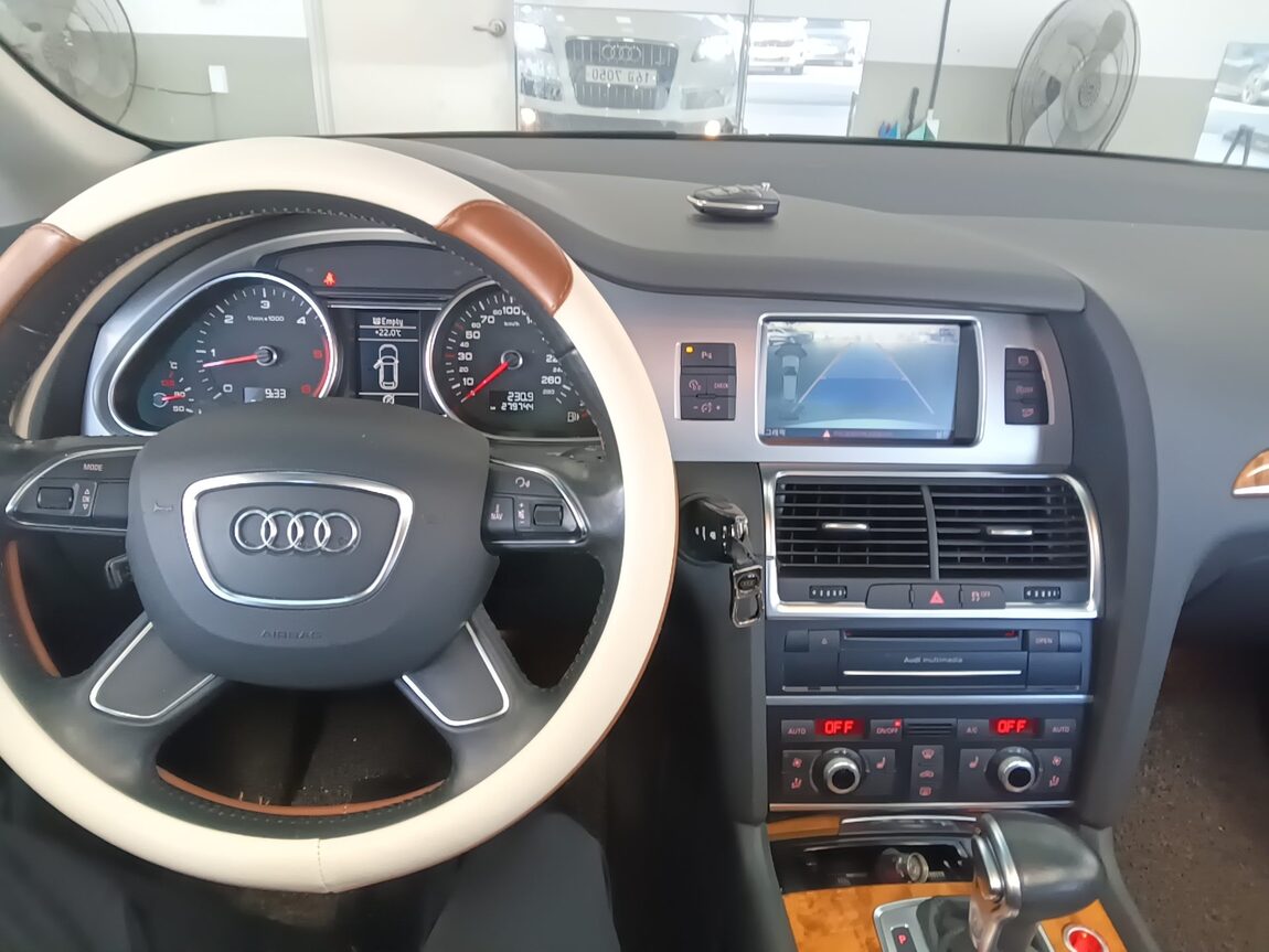 AUDI Q7 3.0 TDI QUATTRO 2013 - zdjęcie 11