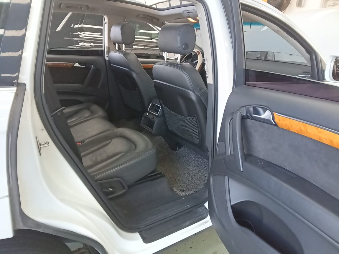 AUDI Q7 3.0 TDI QUATTRO 2013 - zdjęcie 13
