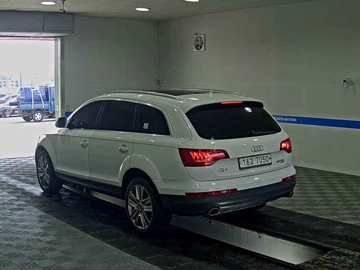 AUDI Q7 3.0 TDI QUATTRO 2013 - zdjęcie 6