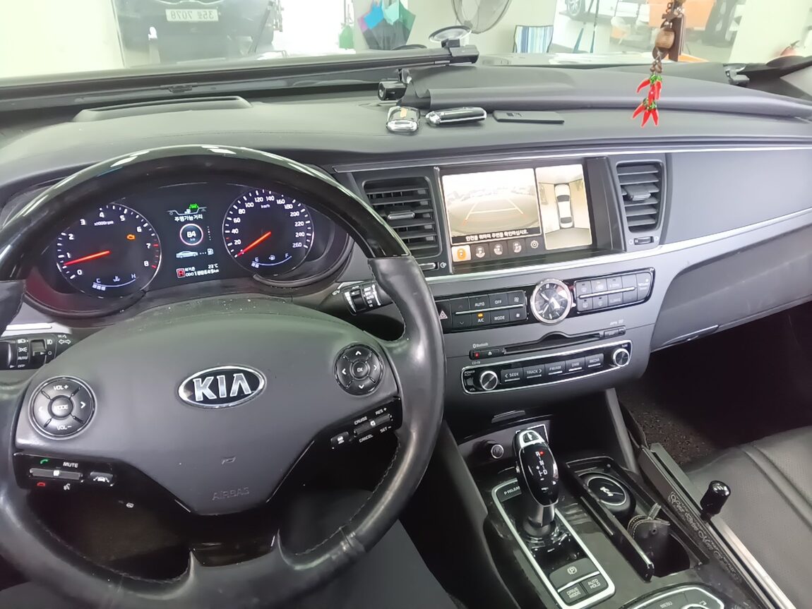 KIA K9 (KH) 3.3 GDI RVIP 2014 - zdjęcie 11