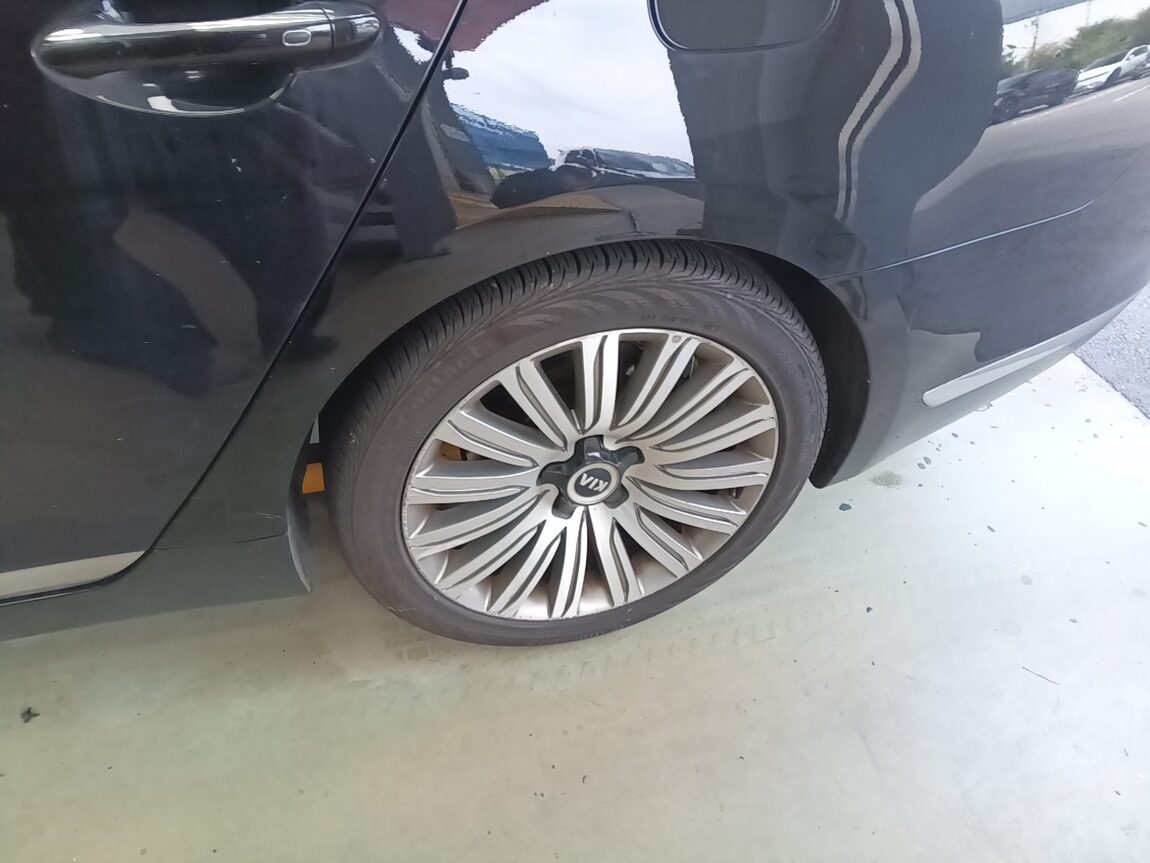 KIA K9 (KH) 3.3 GDI RVIP 2014 - zdjęcie 24