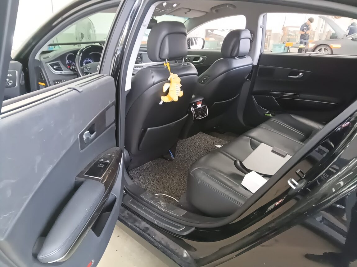 KIA K9 (KH) 3.3 GDI RVIP 2014 - zdjęcie 12