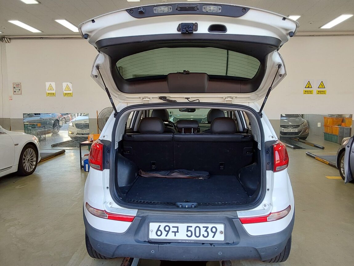 KIA THE NEW SPORTAGE R DIESEL R2.0 2WD PRESTIGE 2014 - zdjęcie 15