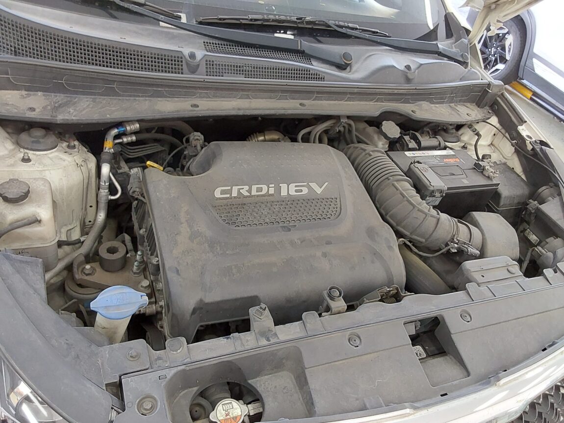 KIA THE NEW SPORTAGE R DIESEL R2.0 2WD PRESTIGE 2014 - zdjęcie 19