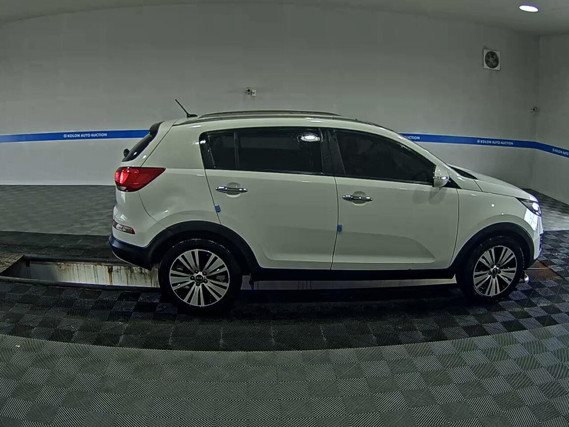 KIA THE NEW SPORTAGE R DIESEL R2.0 2WD PRESTIGE 2014 - zdjęcie 4