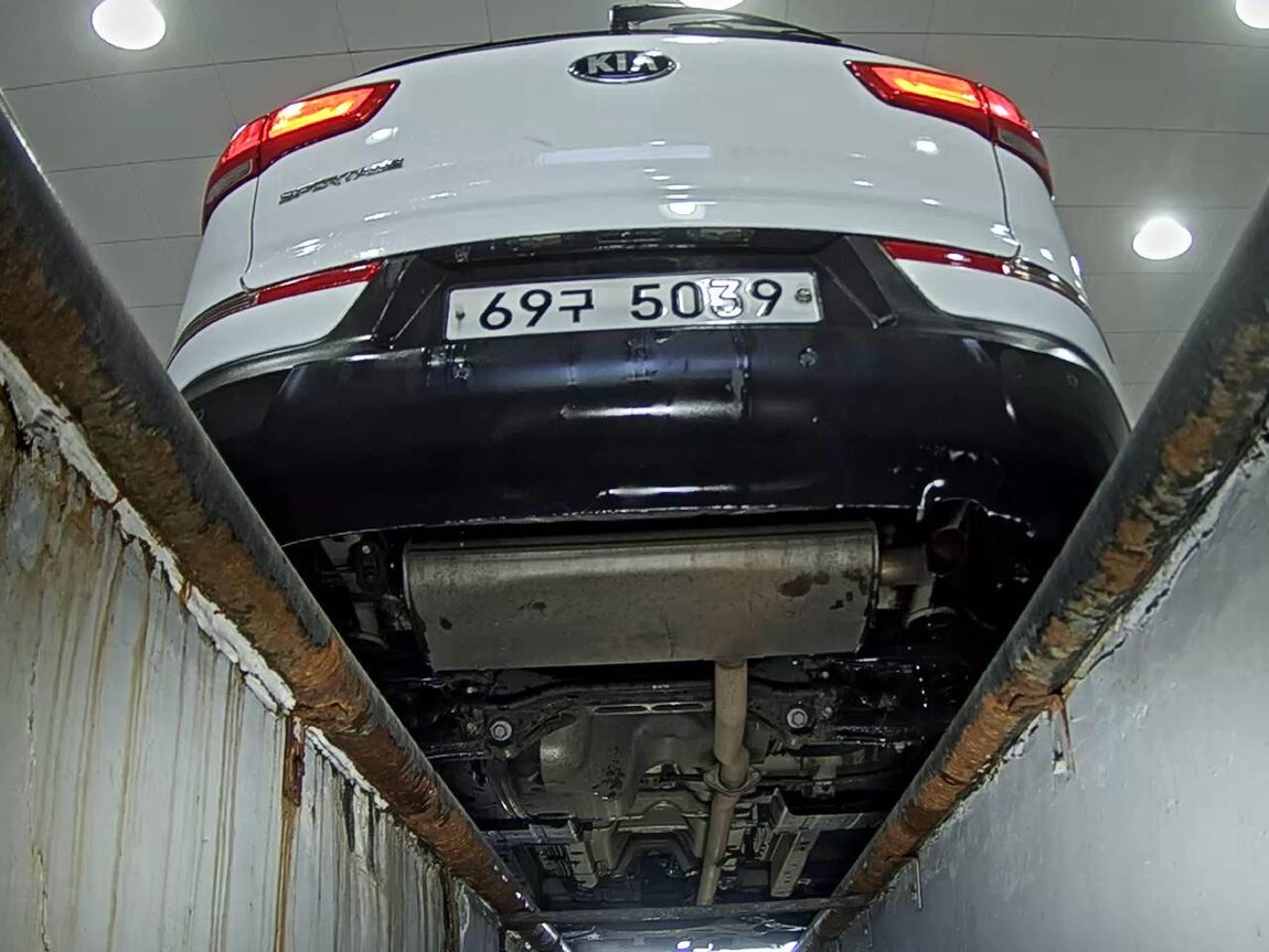 KIA THE NEW SPORTAGE R DIESEL R2.0 2WD PRESTIGE 2014 - zdjęcie 8