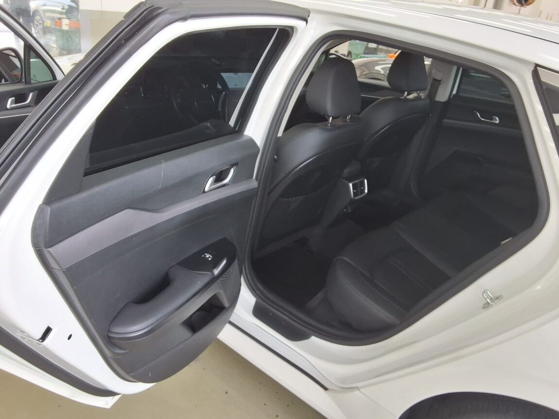 KIA NEW K5 (DL3) 2.0 GASOLINE PRESTIGE 2022 - zdjęcie 12