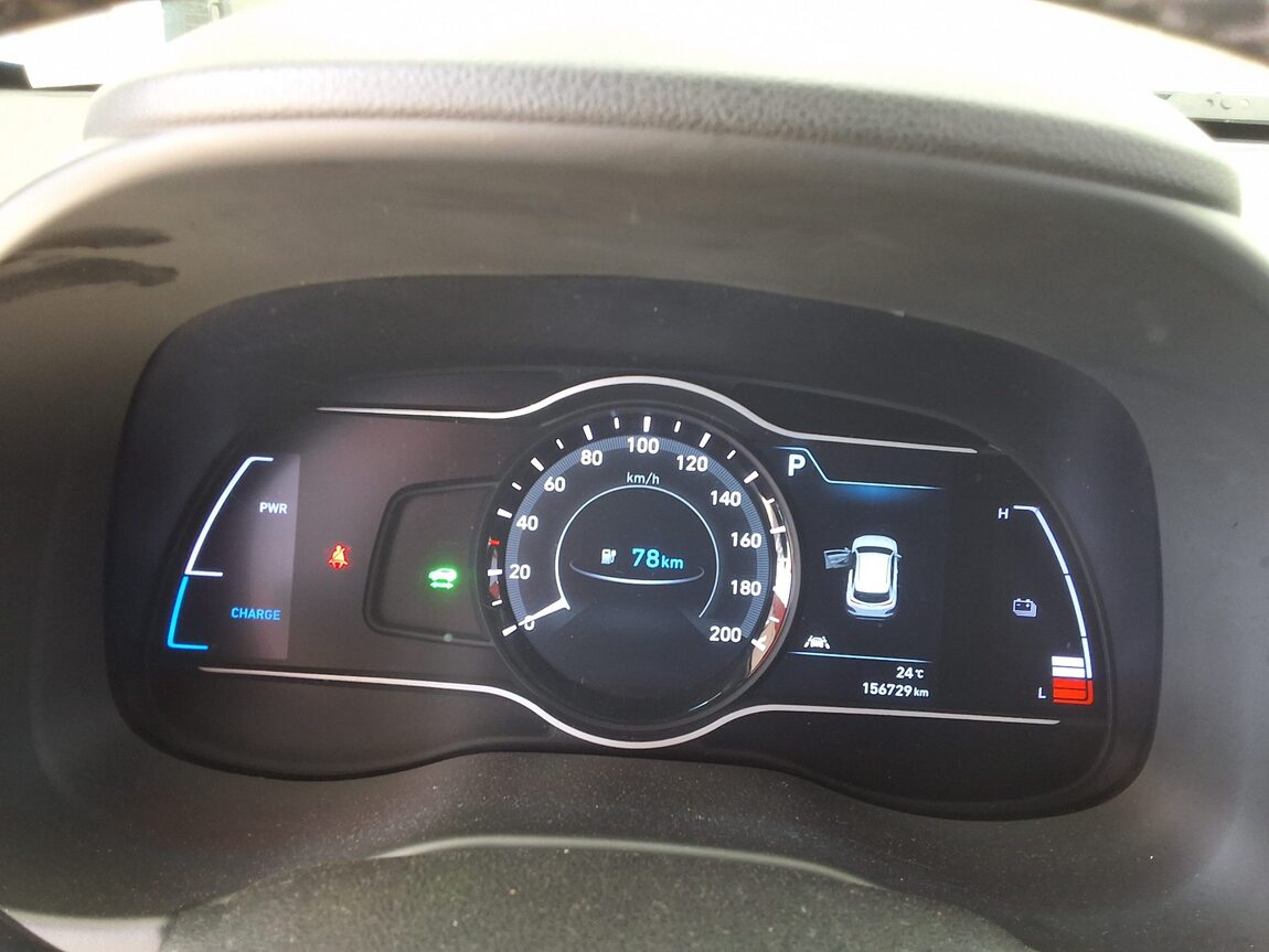 HYUNDAI KONA ELECTRIC EV MODERN 2020 - zdjęcie 10