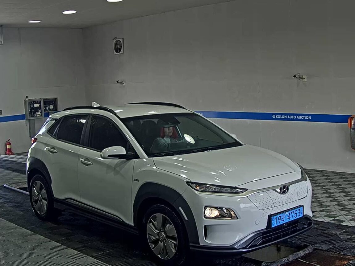 HYUNDAI KONA ELECTRIC EV MODERN 2020 - zdjęcie 3
