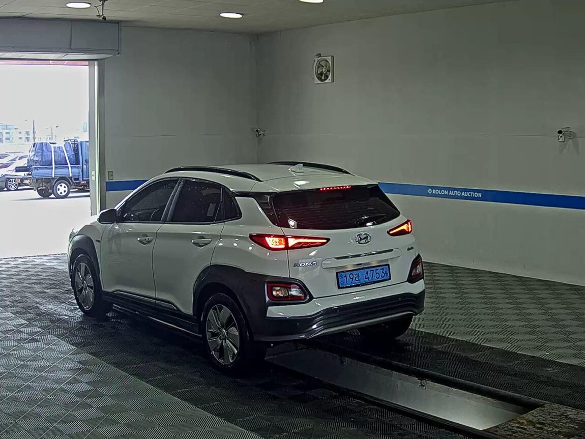HYUNDAI KONA ELECTRIC EV MODERN 2020 - zdjęcie 6