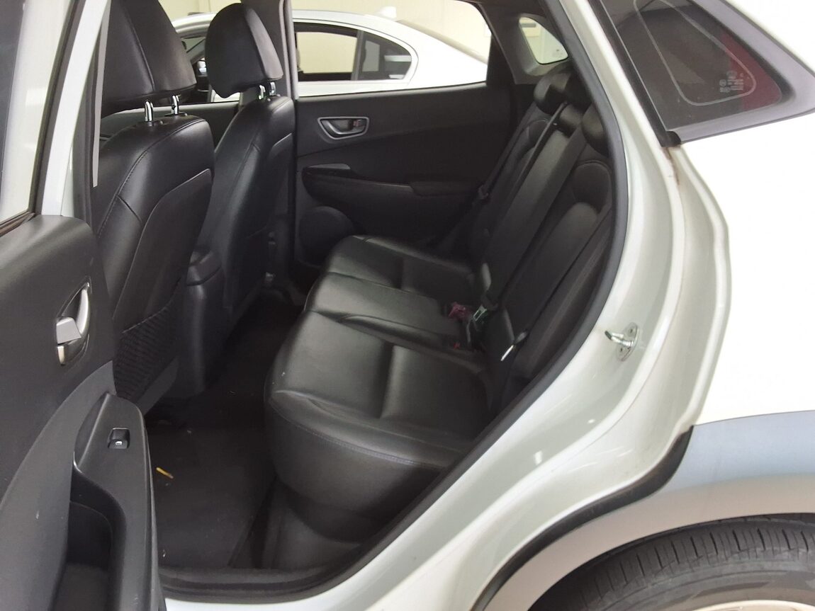 HYUNDAI KONA ELECTRIC EV MODERN 2020 - zdjęcie 13