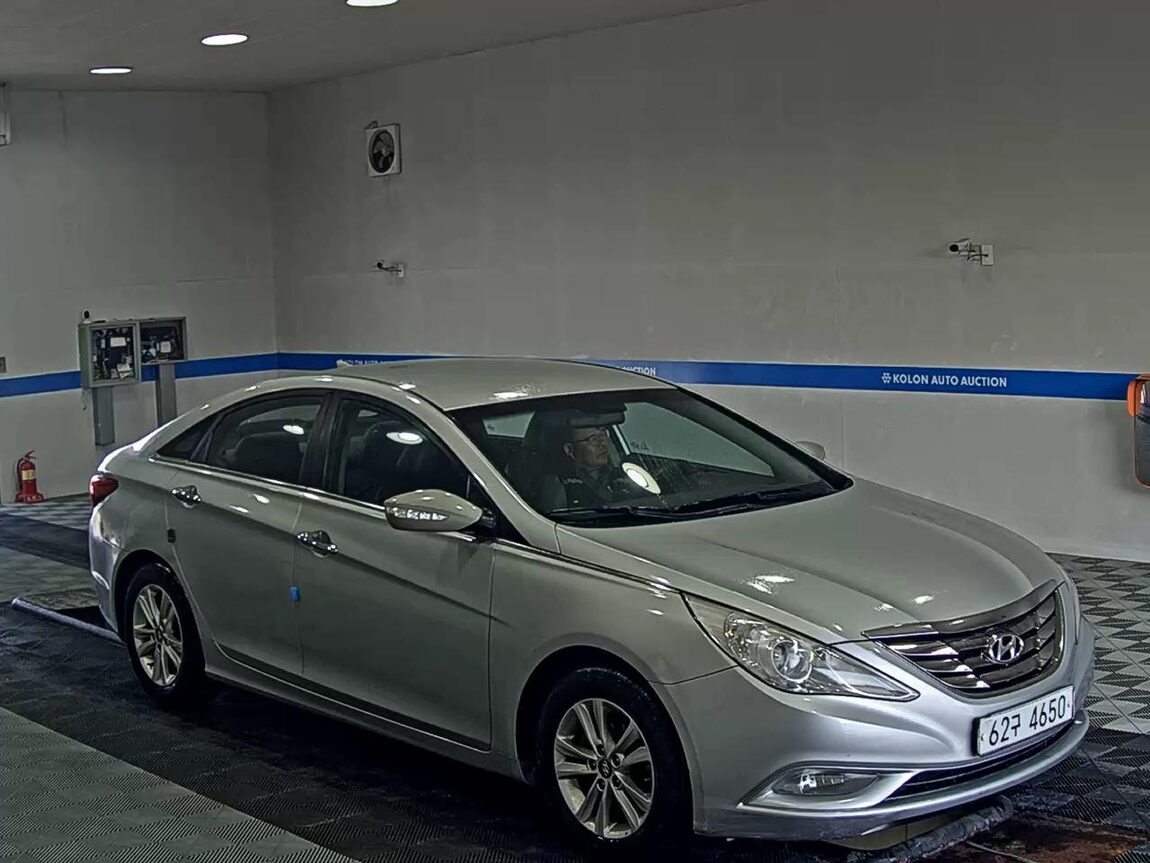 HYUNDAI YF SONATA LPI DISABLED VEHICLE LUXURY 2011 - zdjęcie 3