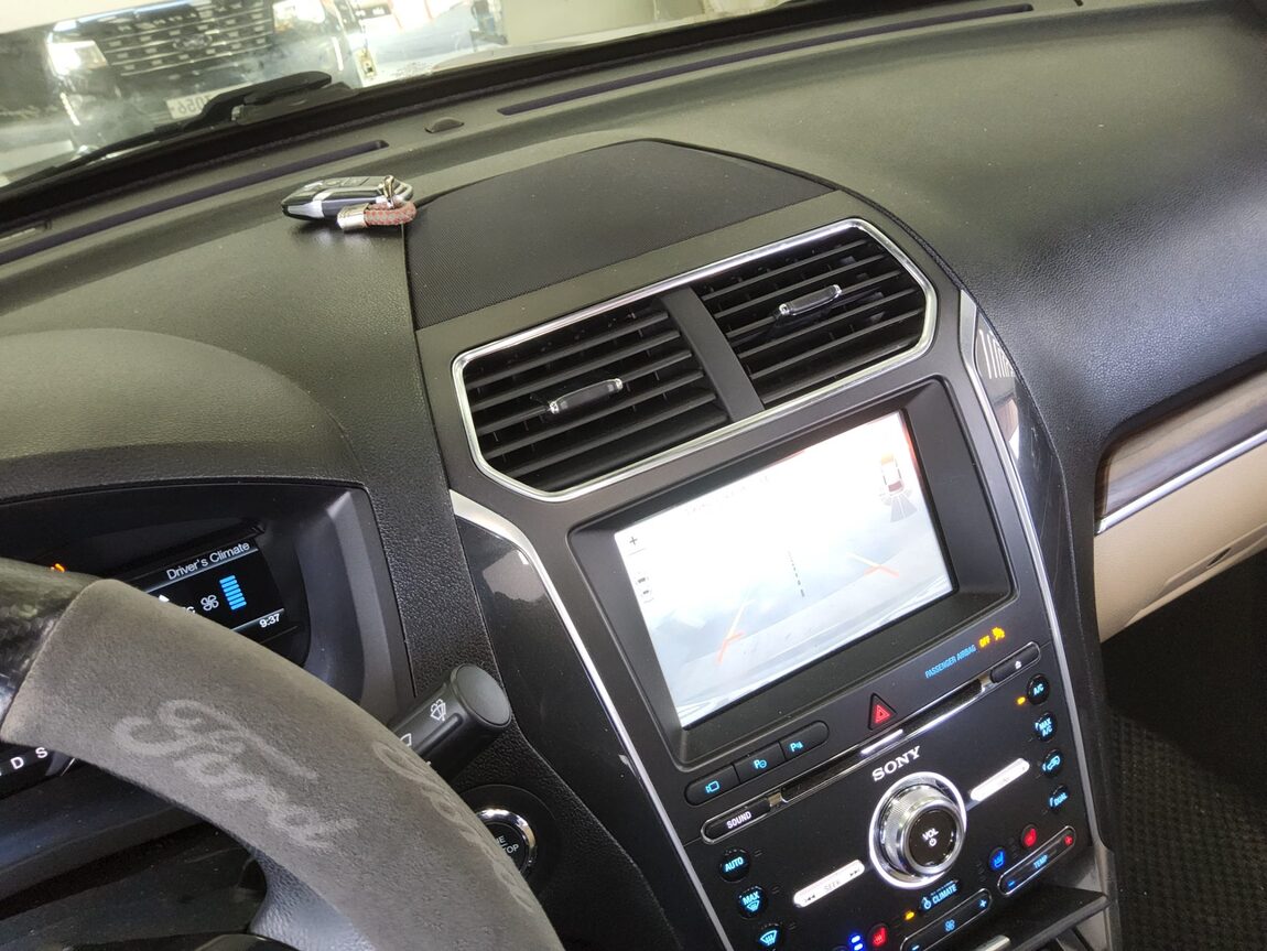 FORD EXPLORER (5TH GEN) 2.3 AWD LIMITED 2017 - zdjęcie 18
