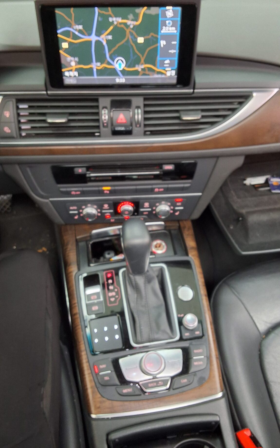 AUDI A6 (4TH GEN) 40 TDI QUATTRO COMFORT 2016 - zdjęcie 17