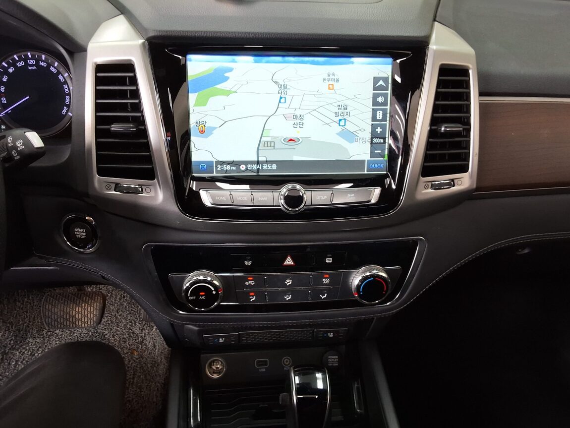 KG MOBILITY (SSANGYONG) G4 REXTON 2.2 4WD EURASIA EDITION 2018 - zdjęcie 24