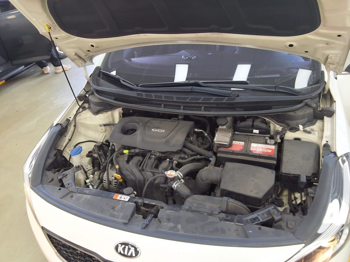 KIA THE NEW K3 1.6 GDI PRESTIGE 2017 - zdjęcie 18