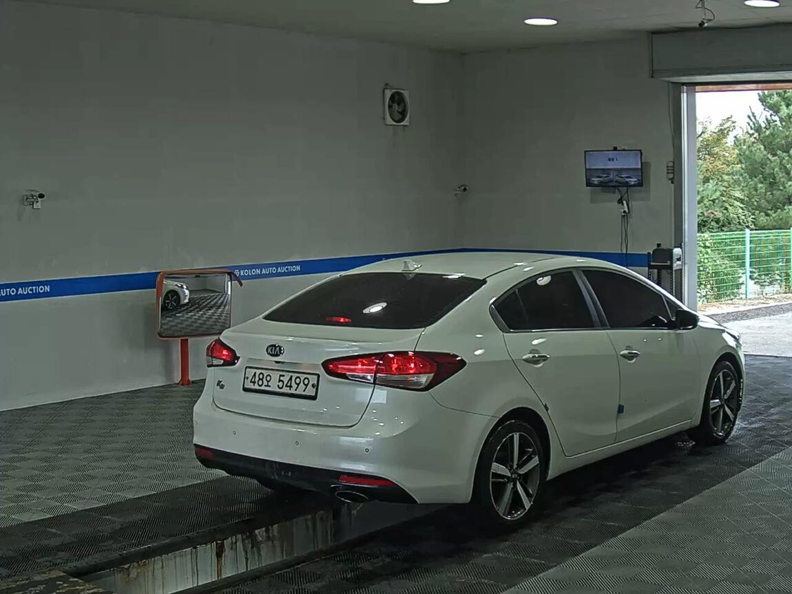 KIA THE NEW K3 1.6 GDI PRESTIGE 2017 - zdjęcie 5