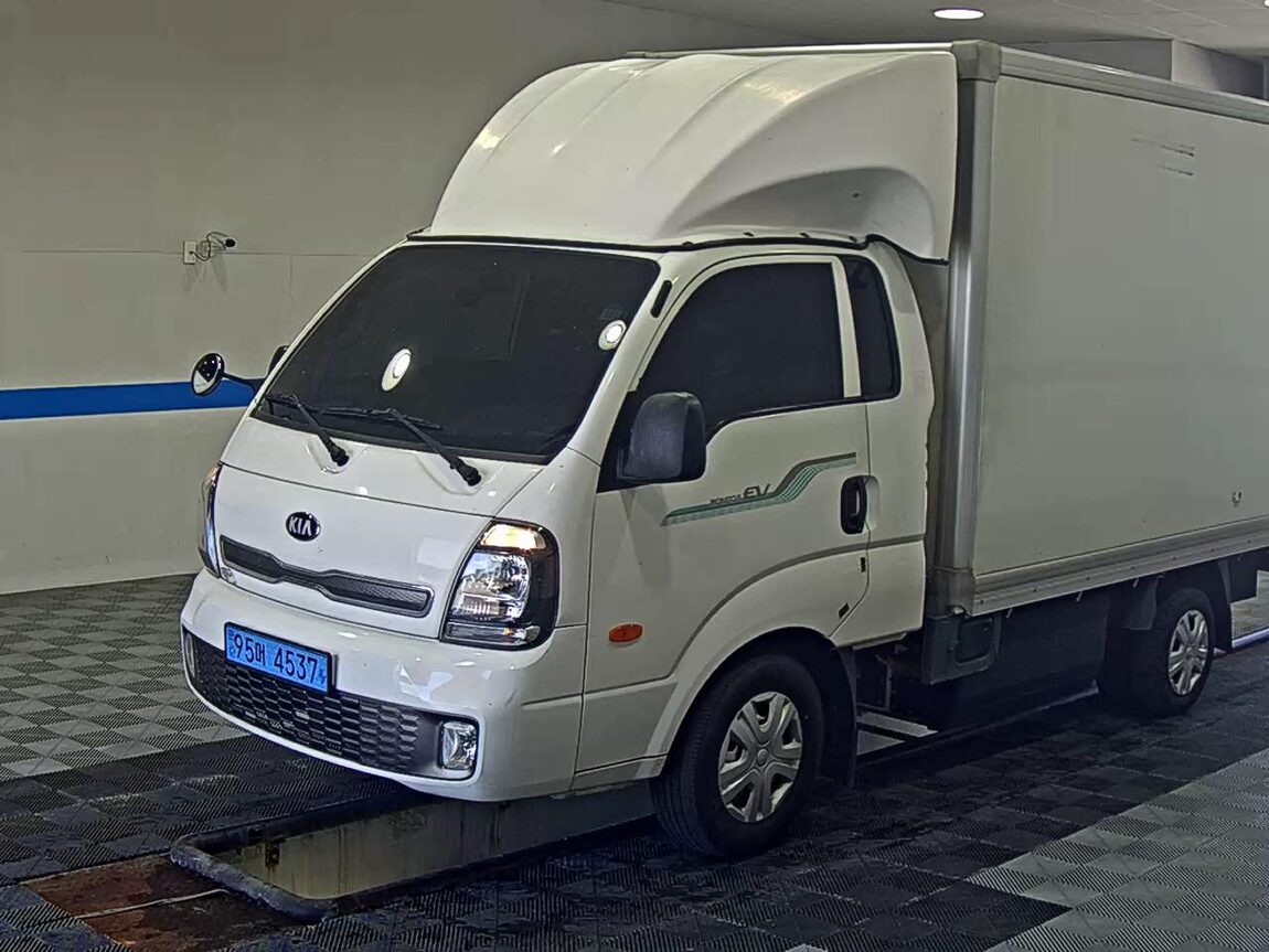 KIA BONGO III EV CARGO GL 2021 - zdjęcie 2