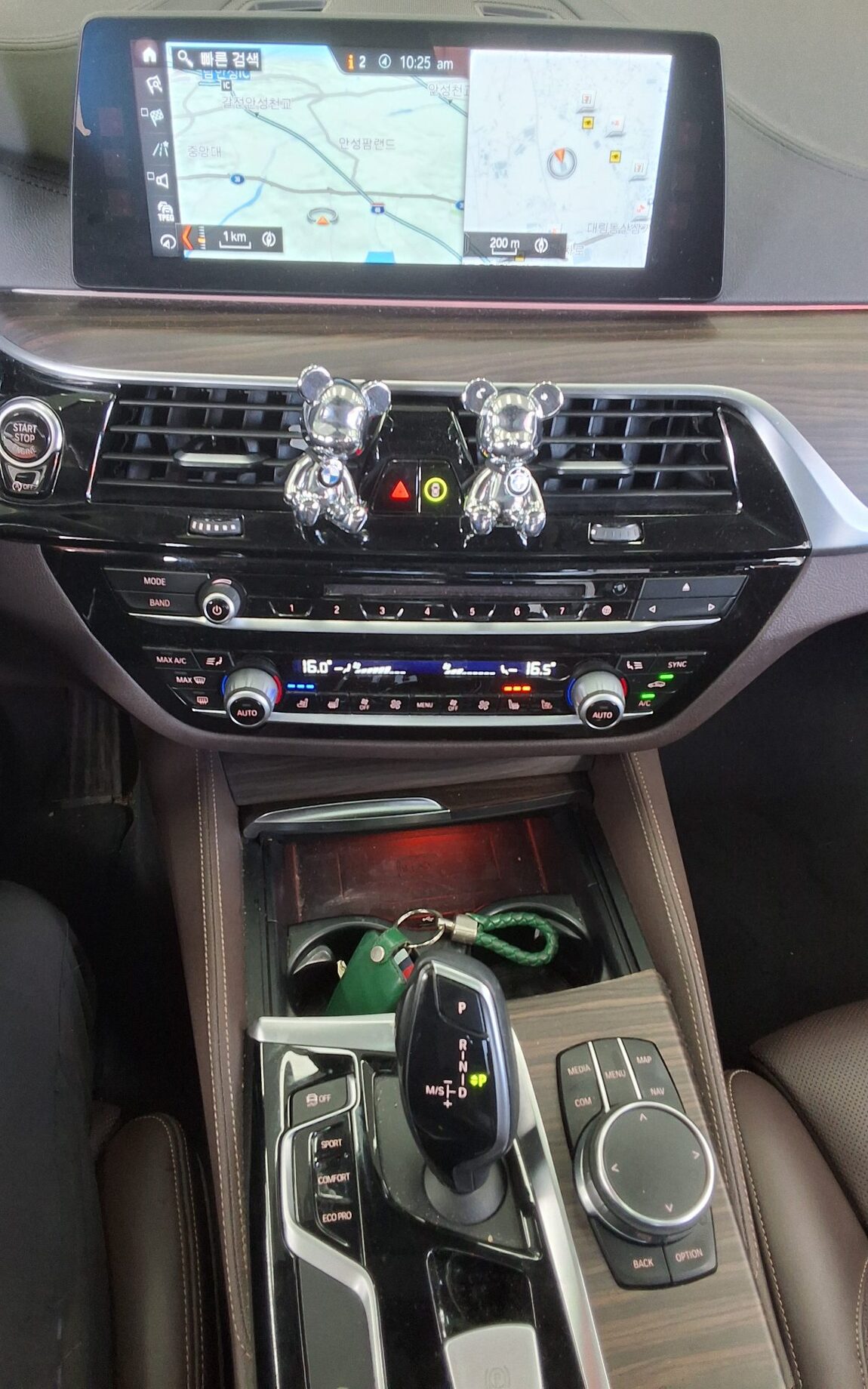 BMW 5 SERIES (7TH GEN) 520d LUXURY LINE PLUS 2018 - zdjęcie 18
