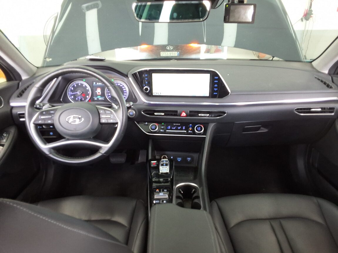 HYUNDAI SONATA (DN8) G2.0 PREMIUM PLUS 2022 - zdjęcie 11
