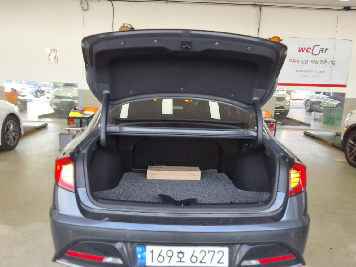 HYUNDAI SONATA (DN8) G2.0 PREMIUM PLUS 2022 - zdjęcie 15
