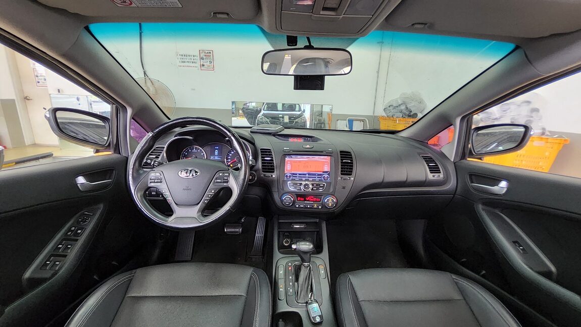 KIA K3 1.6 GDI TRENDY 2015 - zdjęcie 11