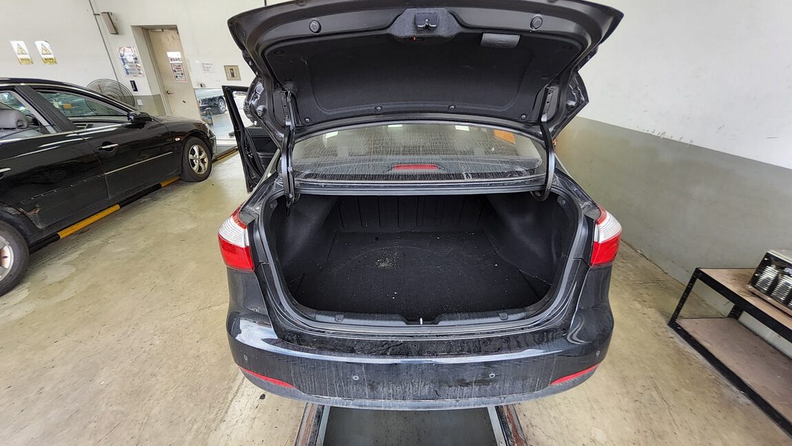 KIA K3 1.6 GDI TRENDY 2015 - zdjęcie 15