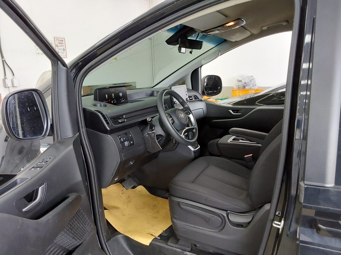 HYUNDAI STARIA 2.2 DIESEL CARGO 3-SEATER SMART 2022 - zdjęcie 10