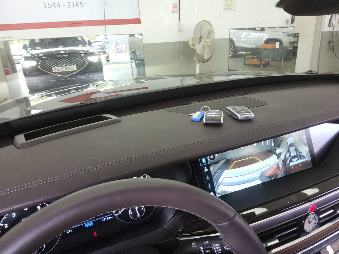 GENESIS G90 3.8 AWD LUXURY 2021 - zdjęcie 18