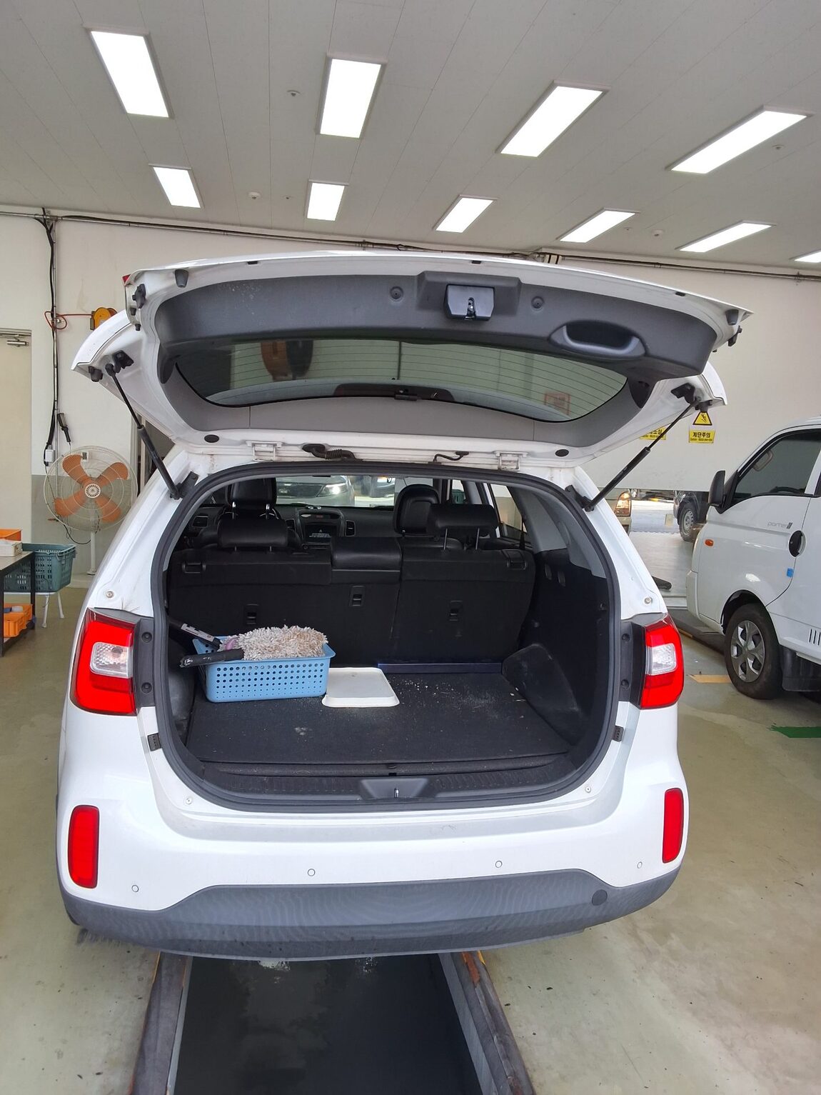 KIA NEW SORENTO R R2.0 2WD PRESTIGE 2014 - zdjęcie 15