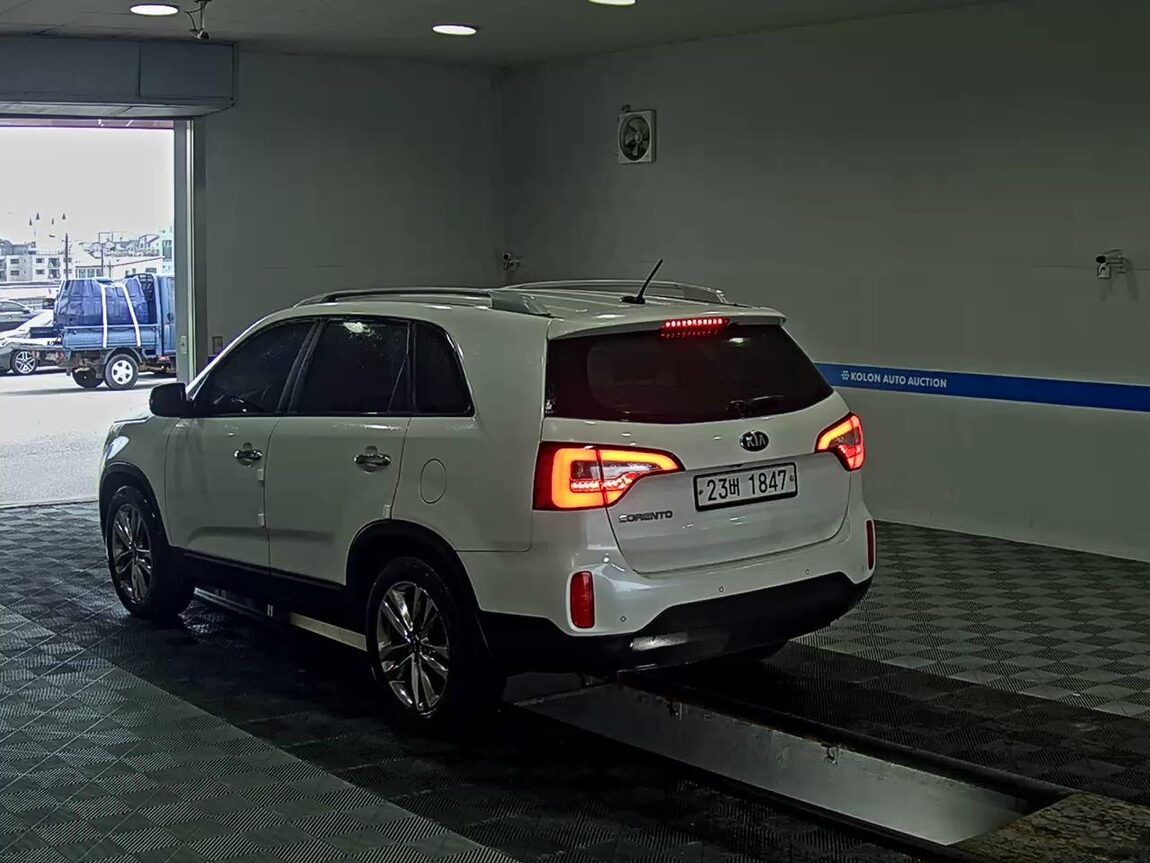 KIA NEW SORENTO R R2.0 2WD PRESTIGE 2014 - zdjęcie 6