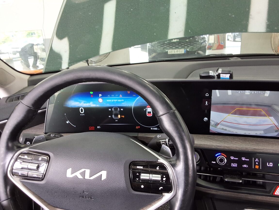 KIA K8 3.5 LPi GENERAL PRESTIGE 2022 - zdjęcie 19