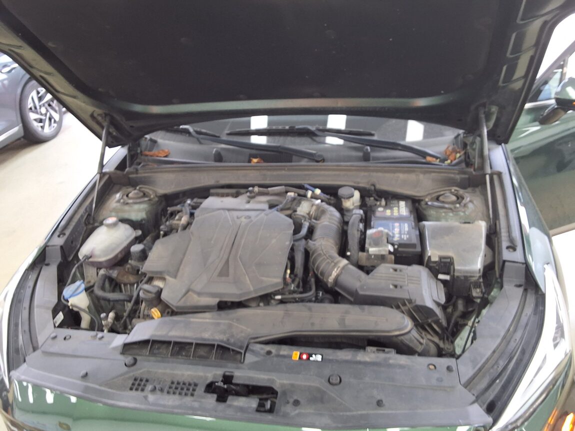 KIA K8 3.5 LPi GENERAL PRESTIGE 2022 - zdjęcie 20