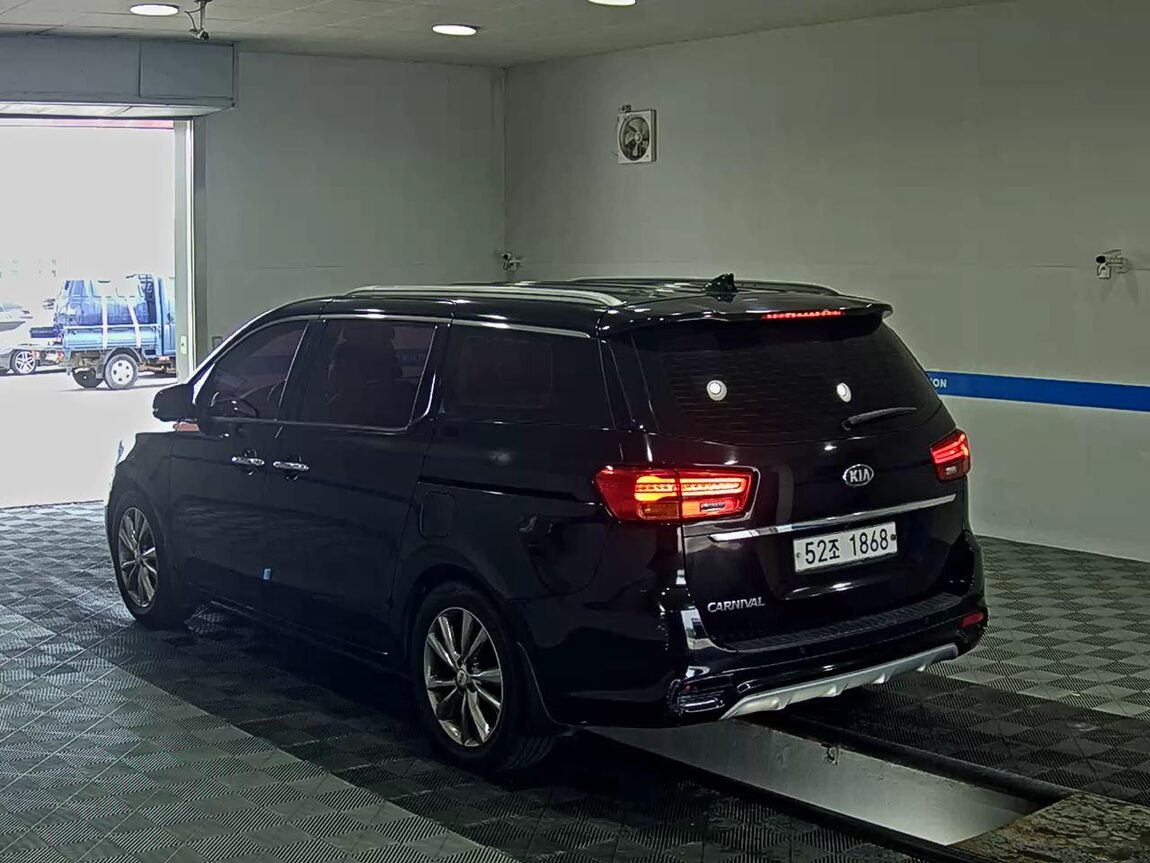 KIA THE NEW CARNIVAL 9-SEATER DIESEL PRESTIGE 2019 - zdjęcie 6